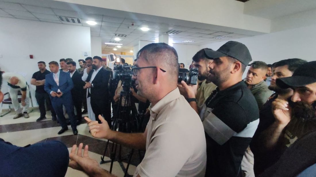 رۆژنامەنووسانی خورماتوو “بێکەس” و “بێ زانیاری” ماونەتەوە