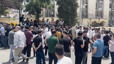 دهۆک چاو لە هەولێر دەکات و پەردەى دوکانەکان لادەدات