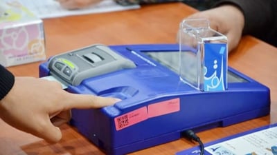 Ballot counting begins, 964 reporters.