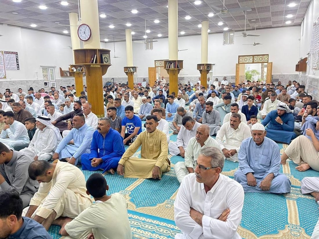 صور: جامعا السادة والشافعي في بعقوبة لم يسعا الحضور في صلاة العيد