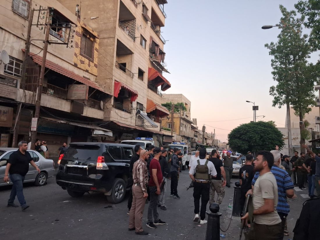 انتحاري من داعش اقتحم كنيسة في سوريا وفجر نفسه والحصيلة 9 قتلى و13 مصاباً (صور)