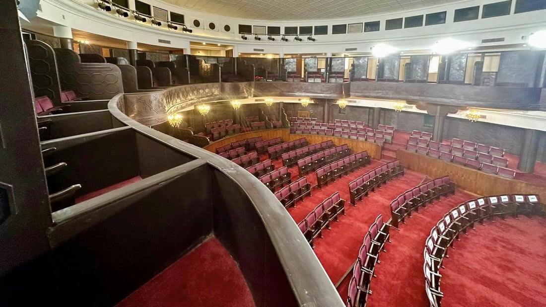 تشبه أوبرا باريس.. صور من إعادة افتتاح قاعة الشعب في باب المعظم