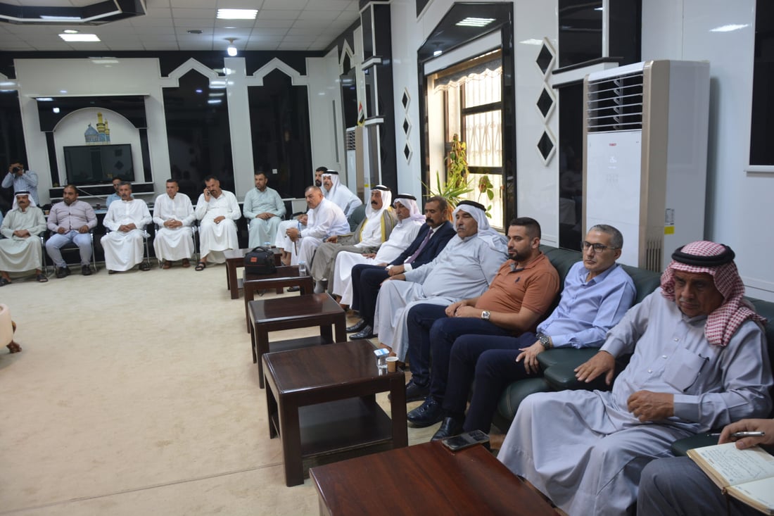 شيوخ الجنابيين والعزاويين في اجتماع مهم لإحياء عزيز بلد وجوارها (صور)