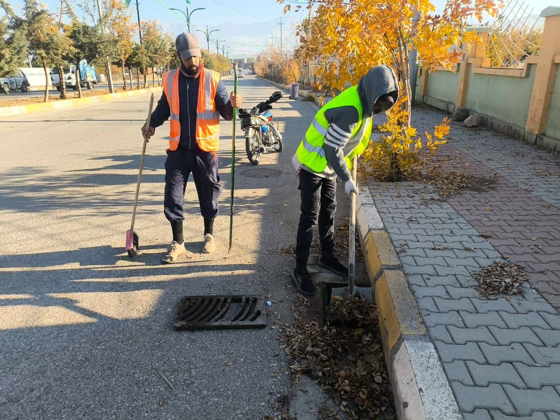 مەنهۆڵ و ئاوەڕۆکانی هەڵەبجە پاککرانەوە