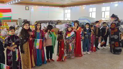 “نەخۆشی شێرپەنجەم هەیە و كەزی بۆ كچانی رۆژئاوا دەكەم”