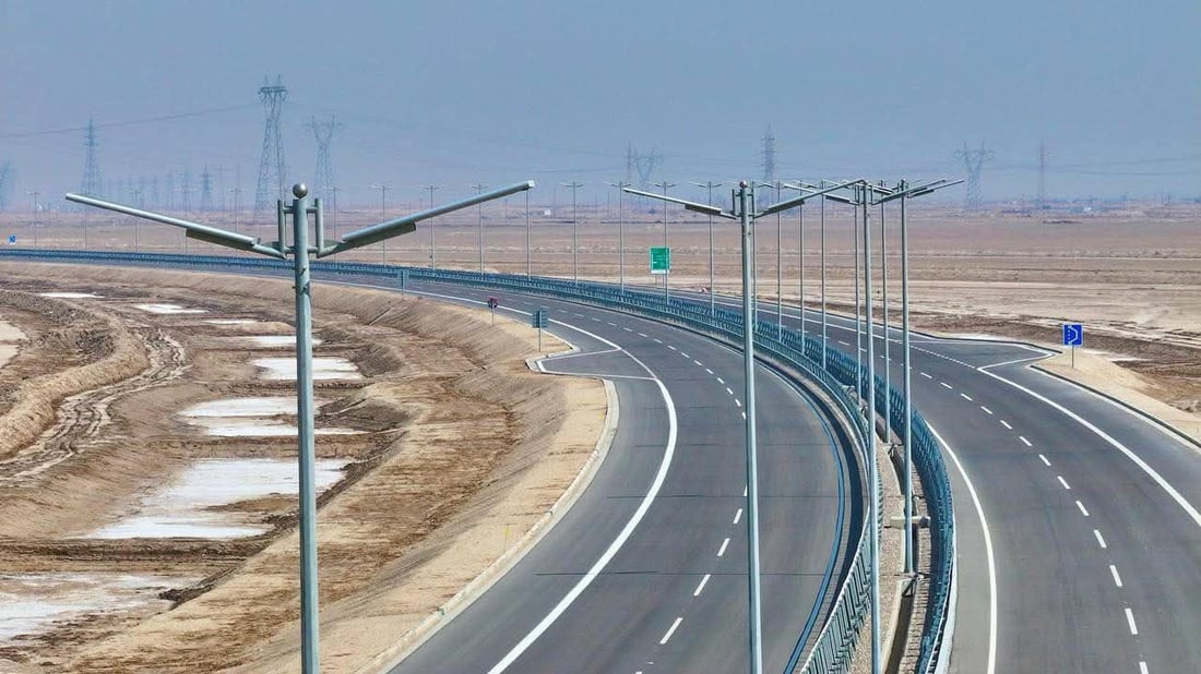 السوداني يفتتح المقطع الأول من طريق التنمية