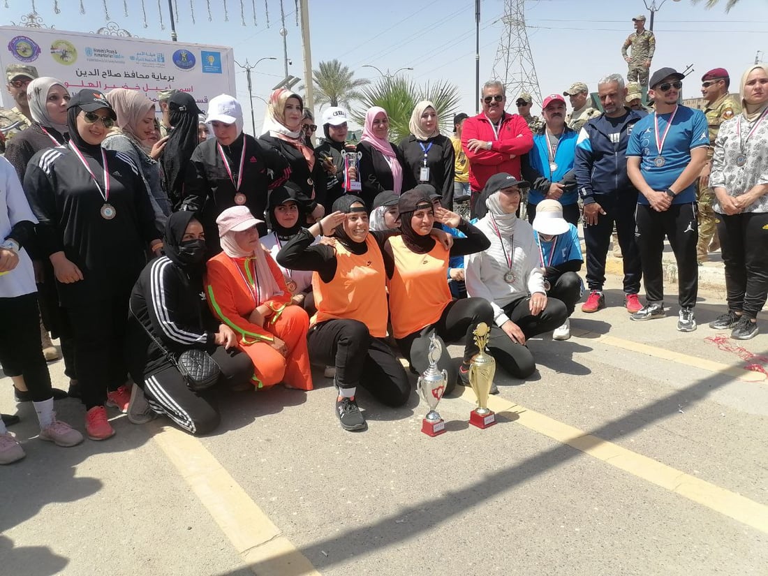 صور: أول سباق للدراجات الهوائية في تكريت يجمع 40 فتاة في شارع الاحتفالات