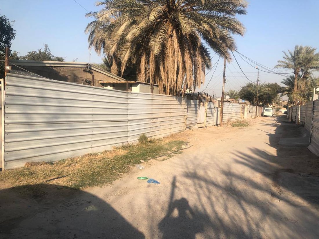 الدورة: سقوف منازل الإسكان لا تقي الرصاص.. موظفون ومتقاعدون يطالبون بالتمليك