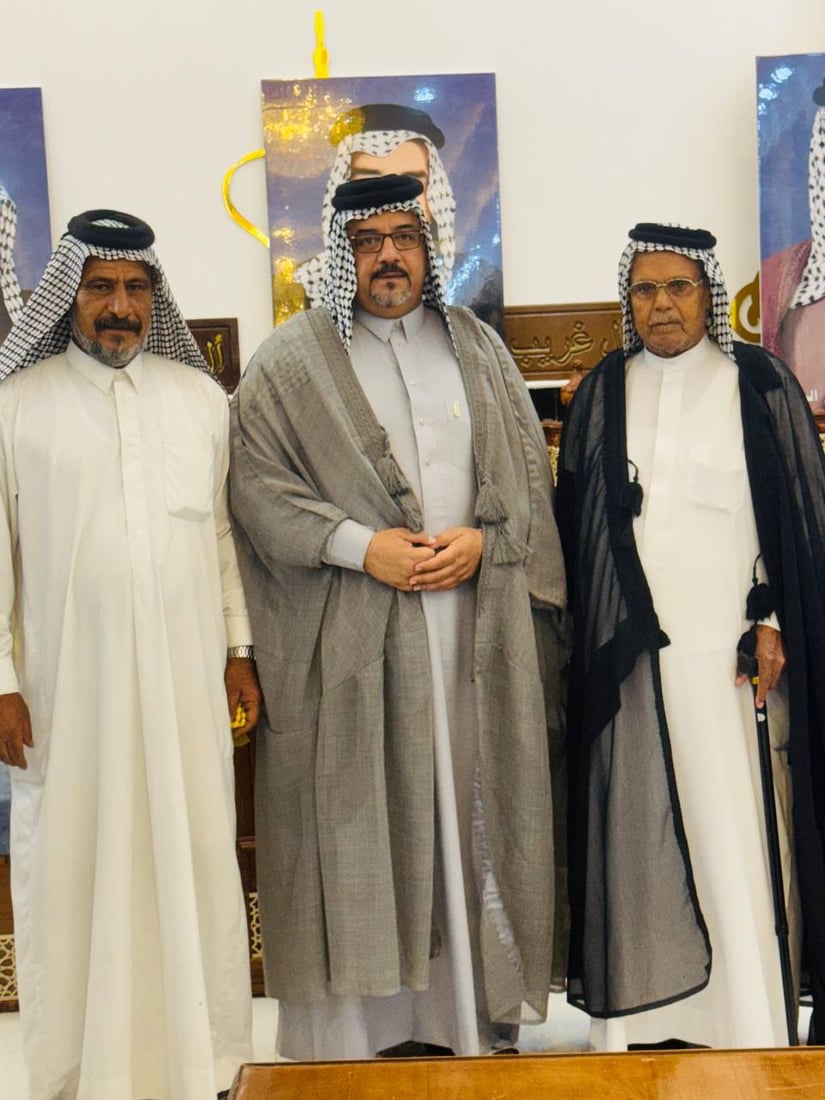 تنصيب الإعلامي ميثاق الزريجي شيخاً لعشيرة آل غريب في واسط (صور)