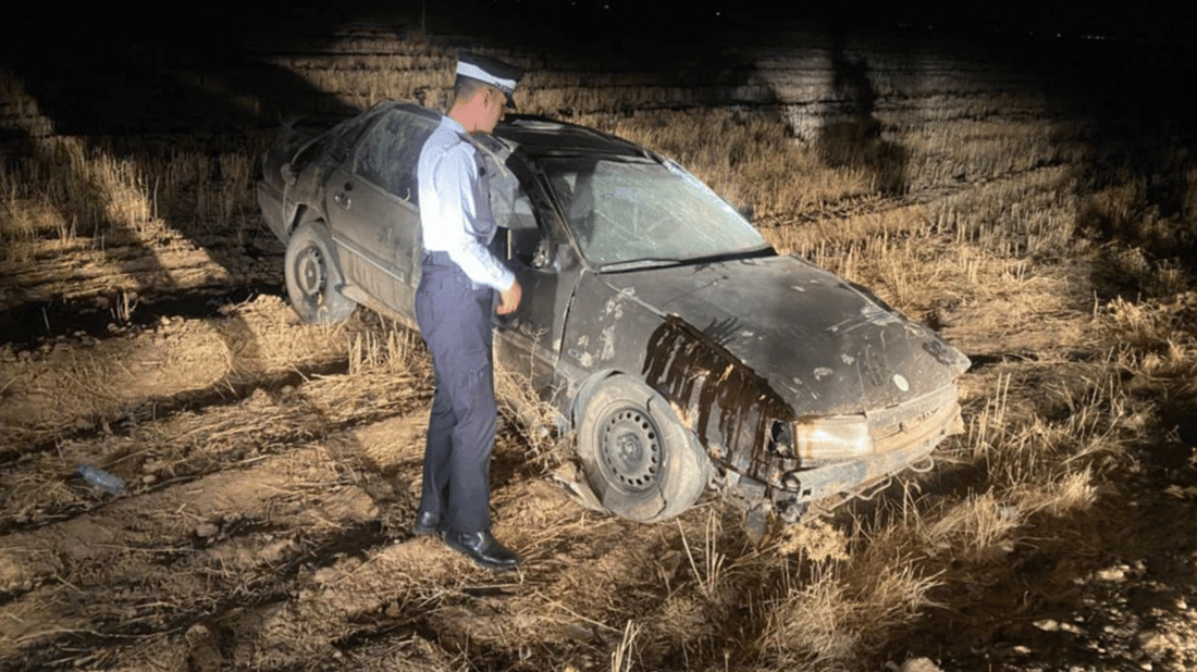 لە جامی ئۆتۆمبێلەکەی کەوتە دەرەوە و گیانی لەدەست دا