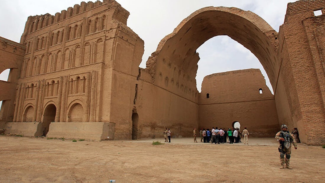 كل عراقي يضايق السوّاح سيواجه إجراءات حازمة – الداخلية