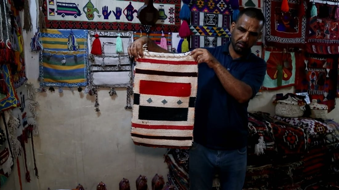 صور: متحف التراث اليدوي يحتفظ بأقدم الإيزارات ويوثق 100 عام من تاريخ السماوة