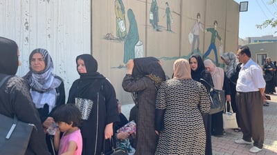 بەشێک لە رزگاربووانی ئەنفال لە بەردەم وەزارەتی دارایی گردبوونەوە