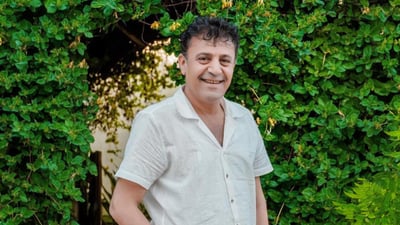 “پێم گوناحە سی دی بە پێنج هەزار دینار بە خەڵک بفرۆشم”