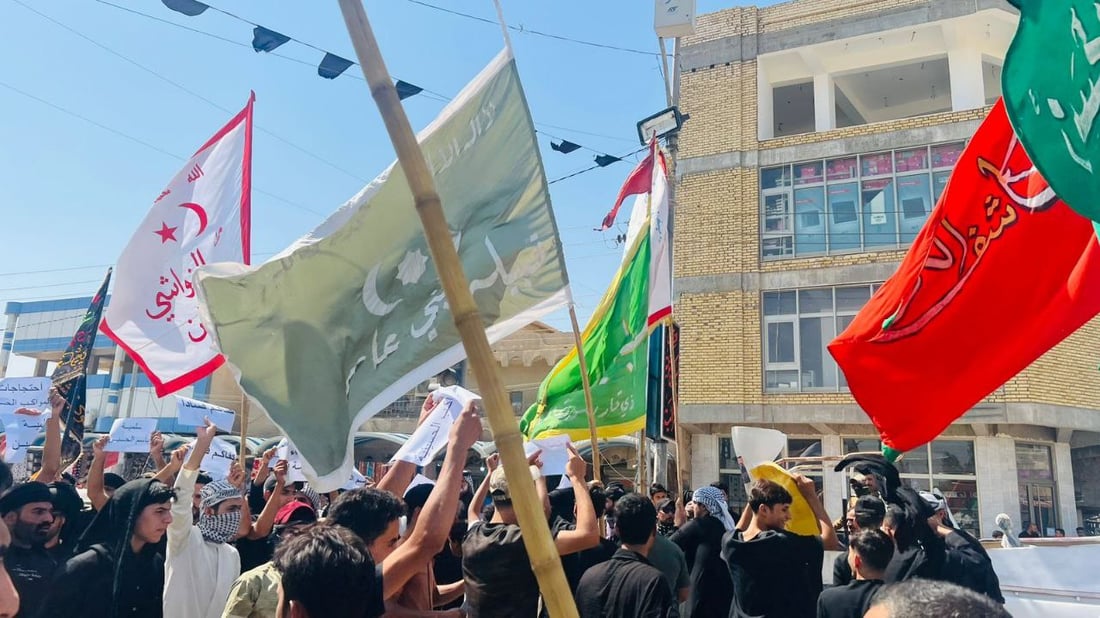 صور: تظاهرات في سوق الشيوخ للمطالبة بالخدمات.. الأمراض انتشرت