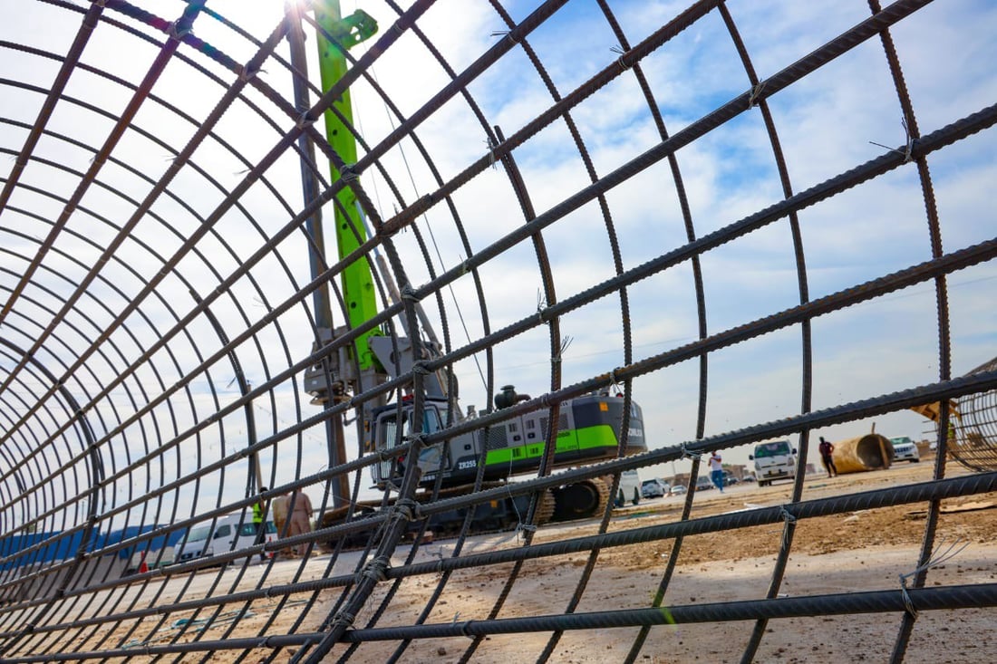 صور: بغداد تدق ركائز مجسرات المدخل الشمالي.. نسبة الإنجاز تخطت المخطط ب20%