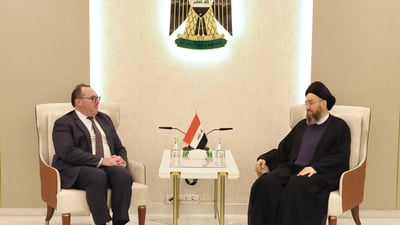 Hakim discusses weapons handover with American chargé d’affaires