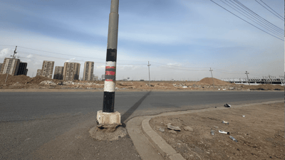 چەند ستونێکی کارەبا لە گەڕەکی ژیان خەریکە ژیان لە هاوڵاتیان دەستێنن