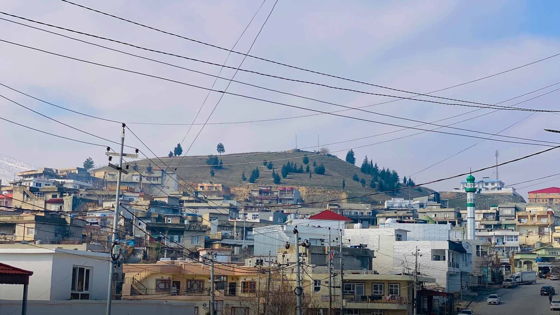 رەواندز بە دەست خراپیی ئینتەرنێتەوە دەناڵێنێ