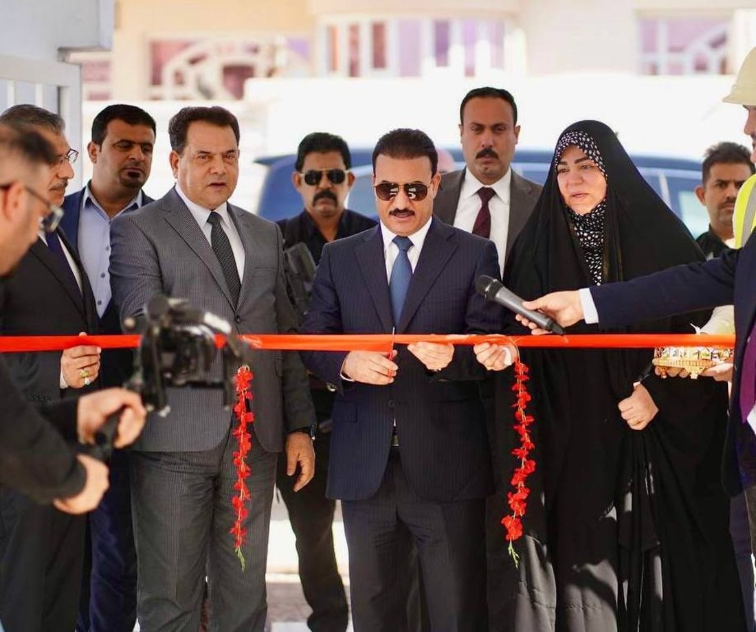 صور: وزير التربية يتفقد المراكز الامتحانية في النجف ويفتتح 8 مدارس جديدة