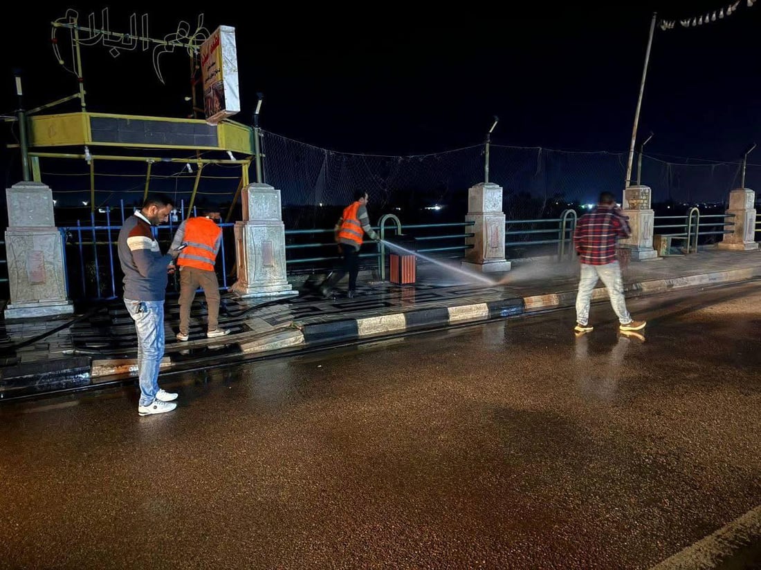 صور من النعمانية.. كوادر البلدية أمضت الليل في غسل الشوارع