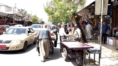 “شەش منداڵم بە کرێکاری بە خێو کردووە”