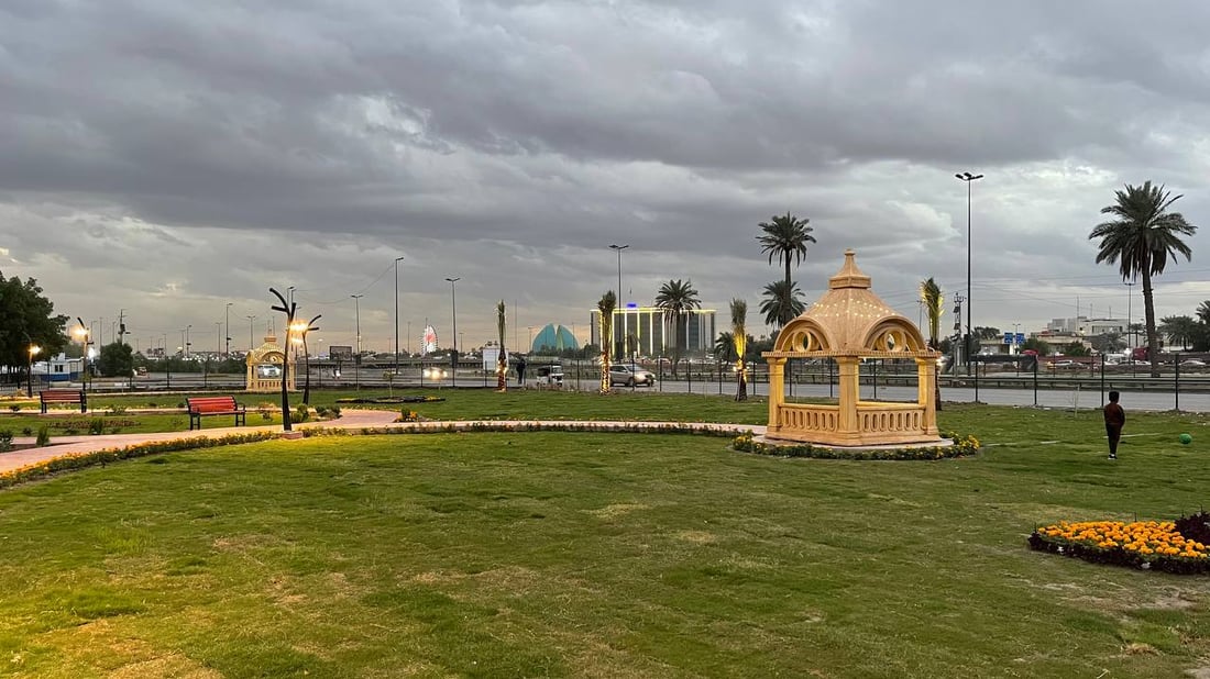 بغداد: أهالي حي الأمانة لا يصدقون.. هكذا تبدو ساحة “السكراب” الآن (صور)