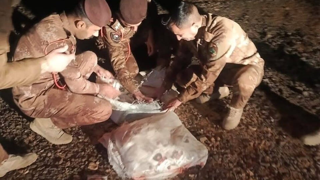 Border forces intercept balloon smuggling more than 30 kilograms of drugs in Anbar