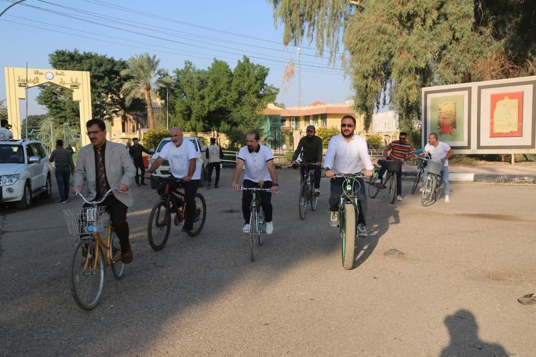 صور: الدراجات الهوائية تنقذ موظفي ديالى من الازدحام.. رياضة وضغط للنفقات