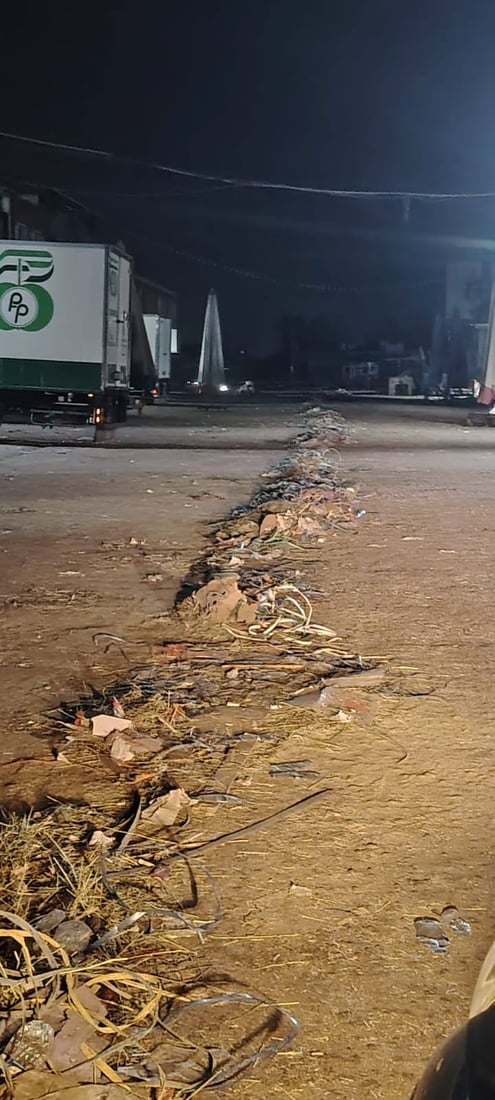 شەوانی هەینی نزیکەی 10 تۆن زبڵ و خاشاک لە عەلوەی هەولێر کۆدەکرێتەوە