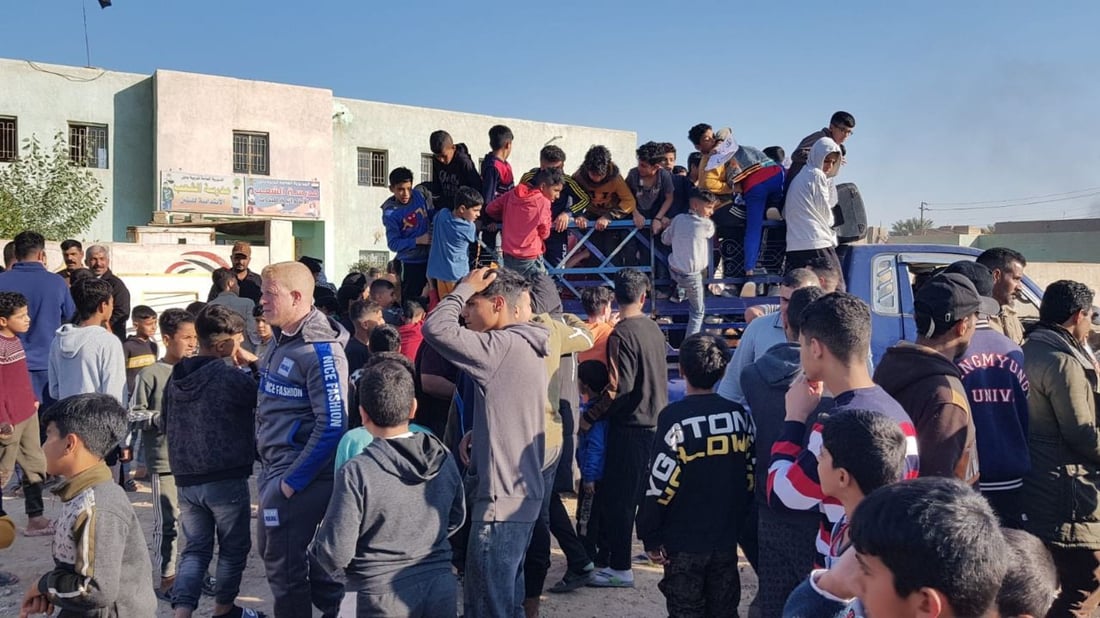 أهالي المسيب: نقوم بتدريس اولادنا.. ومستحيل ان نعوض دور الكادر التربوي