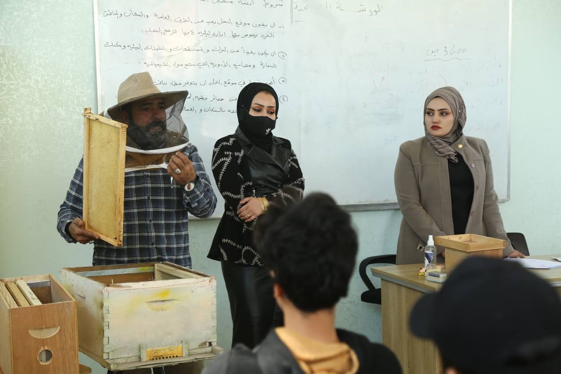 فتيات واسطيات يخططن لاقتحام سوق العسل: نقترب من تحقيق الحلم