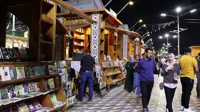فيديو: 42 مكتبة تخلق للبصرة فضاء الثقافة والترفيه في شارع الفراهيدي