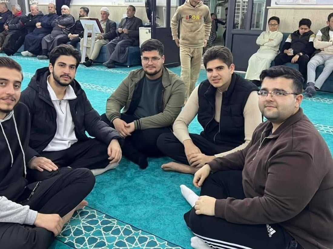 صور: آلتون كوبري تحيي ليلة القدر بالقرآن والدعاء وموائد السحور