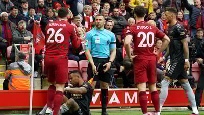 ڤیدیۆ: ناوبژیوان له‌ یاریزانێكی لیڤه‌رپوولی دا