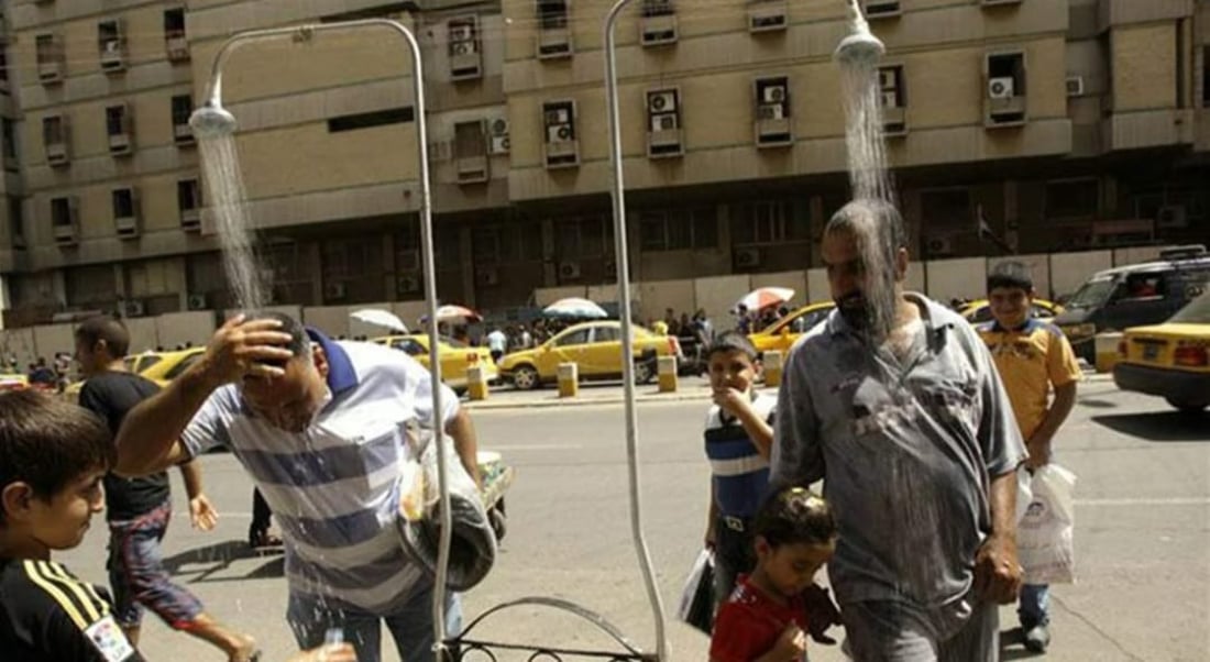 Seven Iraqi governorates suspend public sector work due to extreme heat