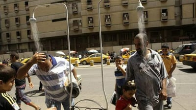 Seven Iraqi governorates suspend public sector work due to extreme heat