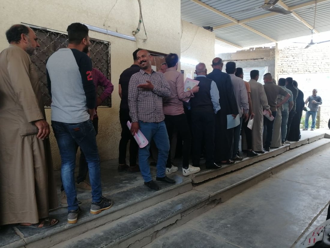 بابل: طوابير طويلة أمام شعبة اللجان الطبية.. وصولات فحص النظر “لا تكفي” (صور)