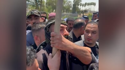 “هذا شرفي”.. مزارع في المشخاب يتمسك بـ “كركه” أمام حماية وزير الموارد