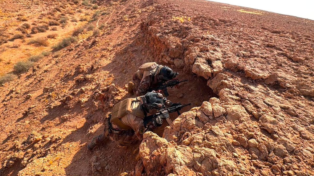 صور: مكافحة الإرهاب ينفذ حملة تفتيش واسعة في النجف والديوانية وواسط