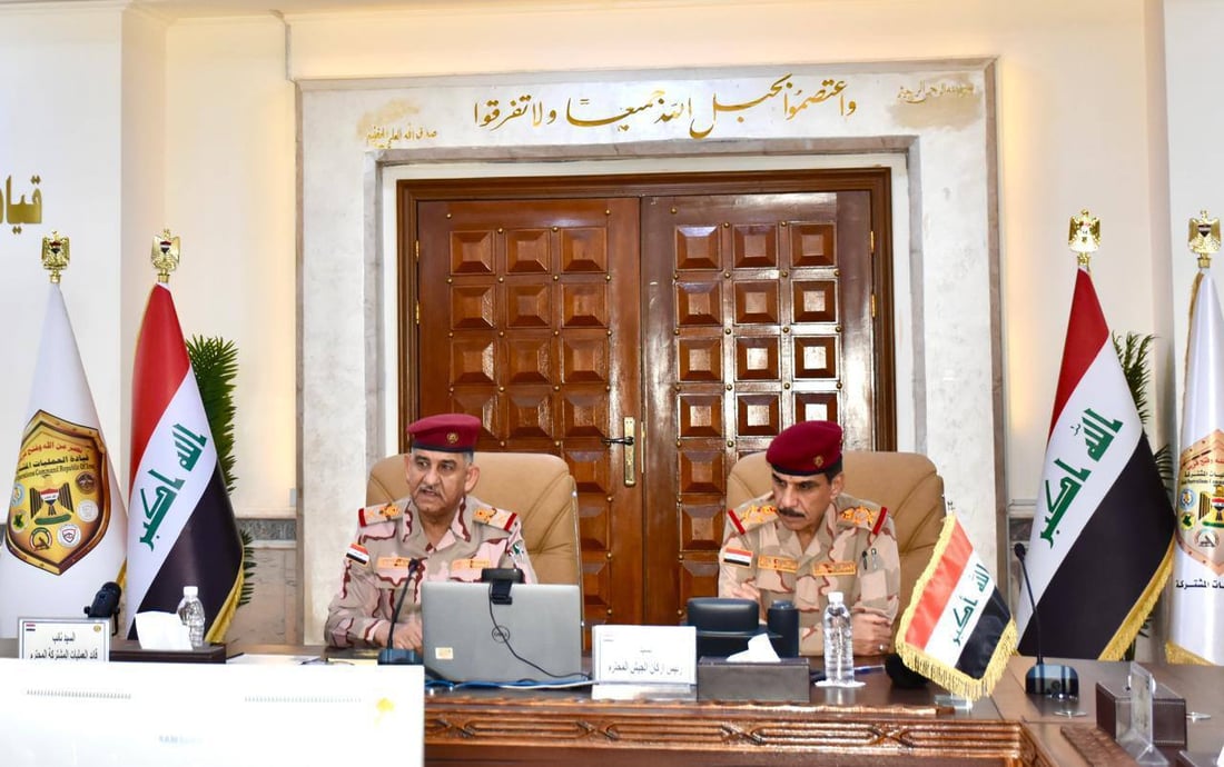 صور: كبار ضباط الجيش في اجتماع موسع لمراجعة الخطط ومسك عمق الحدود