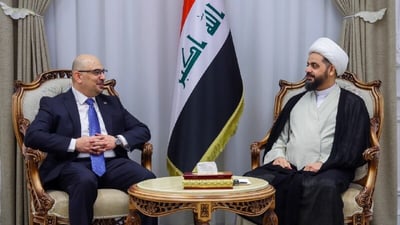 الخزعلي يبحث مع وزير التخطيط الجديد سبل النهوض بواقع الدولة