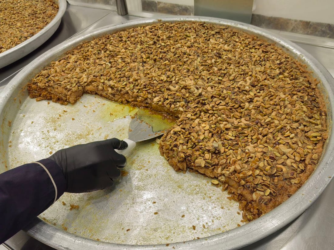 صور: دهين النجف في الموصل “أيمن وأيسر”.. عام على نقل التجربة والإقبال ممتاز!