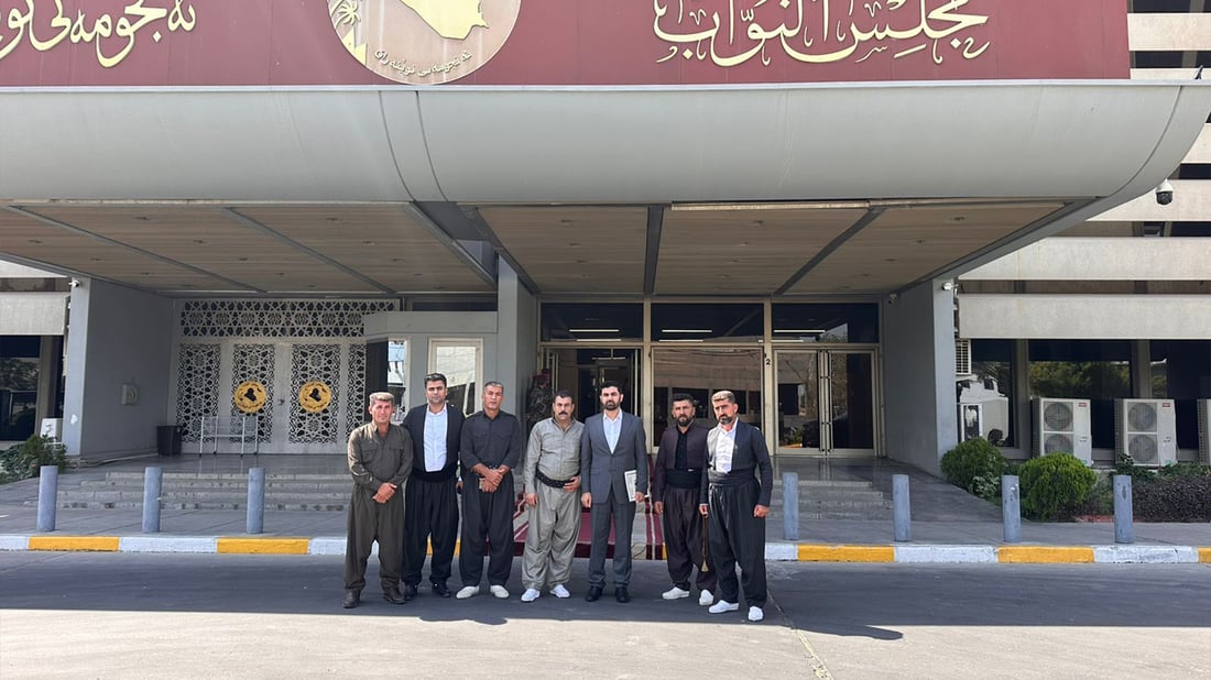 جوتیارانى پێنجوێن لە بەغداوە داواى راگرتنى هاوردەى بەرهەمى کشتوکاڵى دەکەن