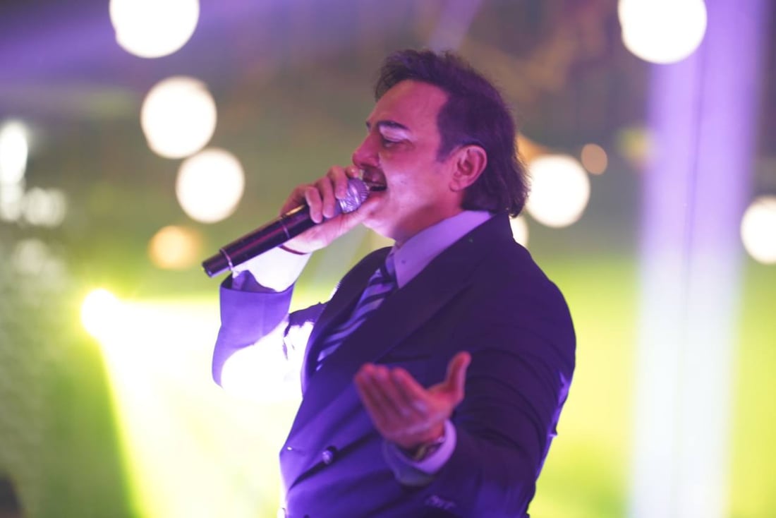 الحفلة مستمرة حتى الآن: صور من ليلة حبيب علي الصاخبة في البصرة.. وحضور من الخليج