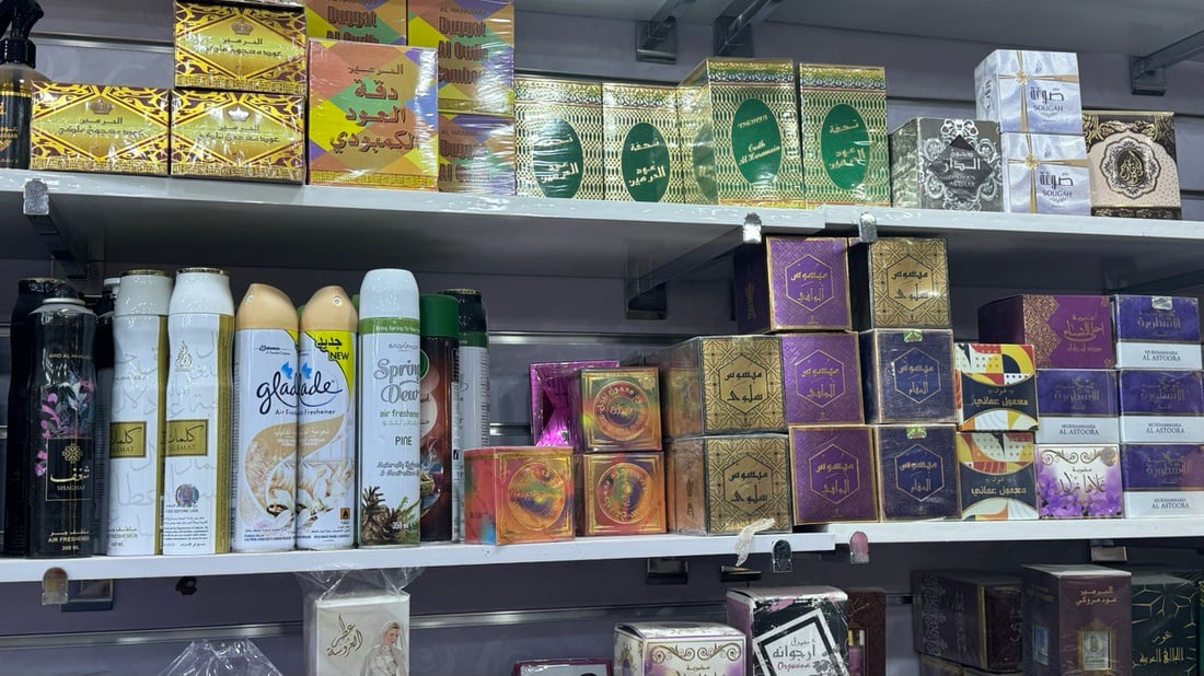 معبر “القجق” بين البصرة والكويت.. “سوق البنات” انتهى وبقيت حلوى الخليج (صور)