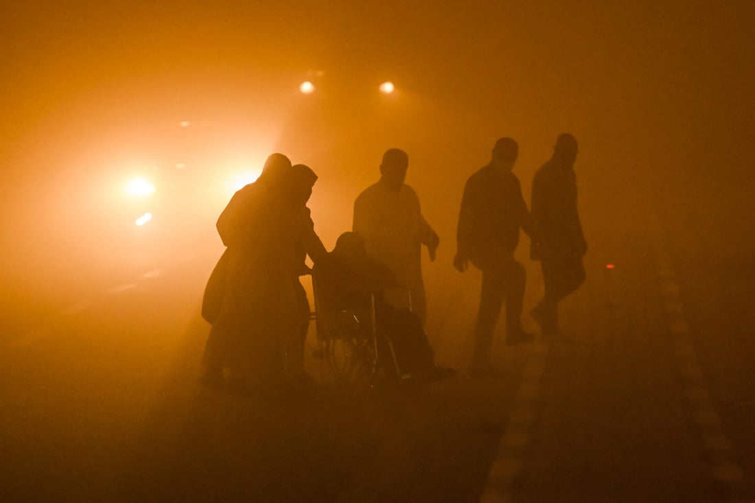 Dust storm sends more than 1,700 to hospitals across southern Iraq