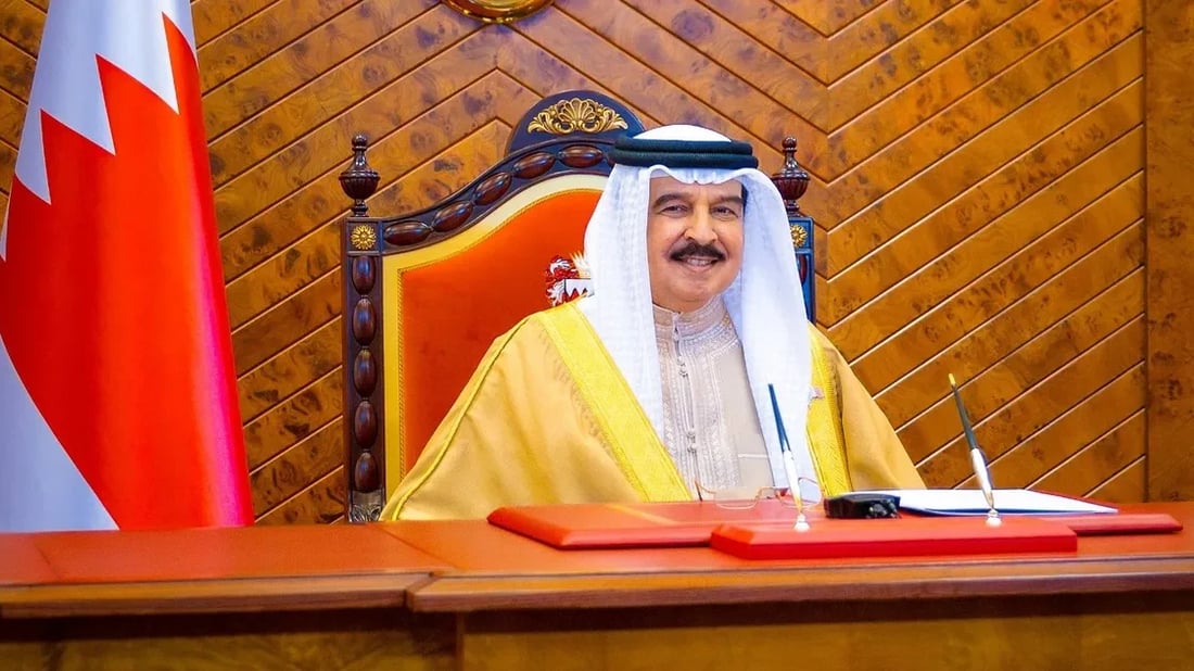 البحرين تعتقل 41 شخصاً من أنصار مجتبى خامنئي وحرس الثورة