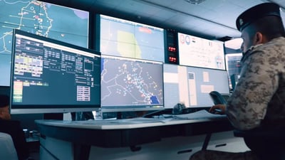 من يظهر على رادارات بغداد الآن؟ هناك طائرة أمريكية وإسرائيل تتمرن وسنخابر الأردن – عاجل