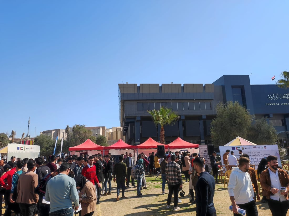 صور: طلبة جامعة الموصل يتنافسون في التعرف على آثار مدينتهم بتقينة الـ”3D”